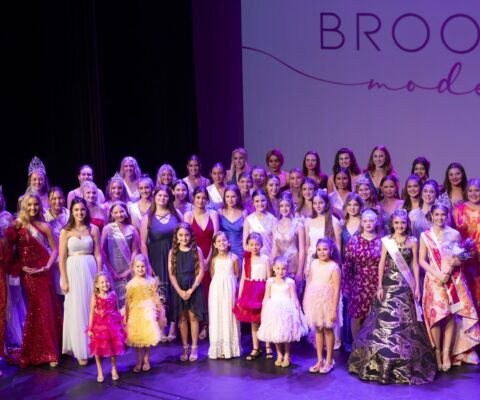 HOME - Brooke Lee Modelling